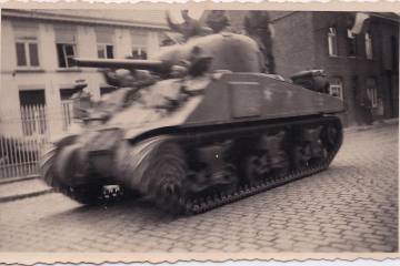 Poolse tankbrigade rukt op door Abele